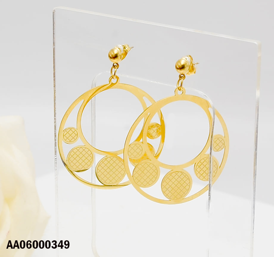 Bonitos aretes de acero 316L