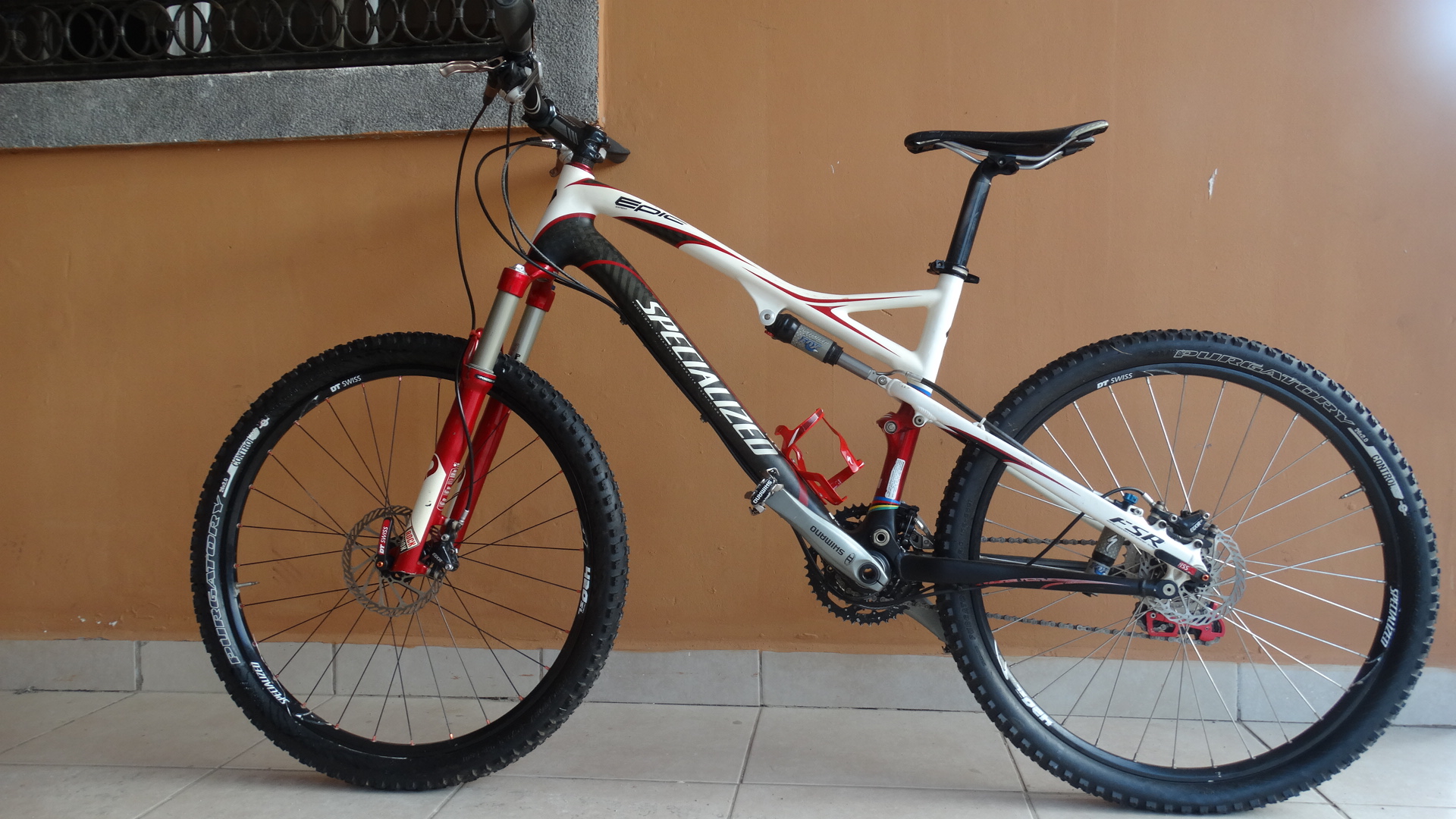 BICICLETA SPECIALIZED EPIC XPERT