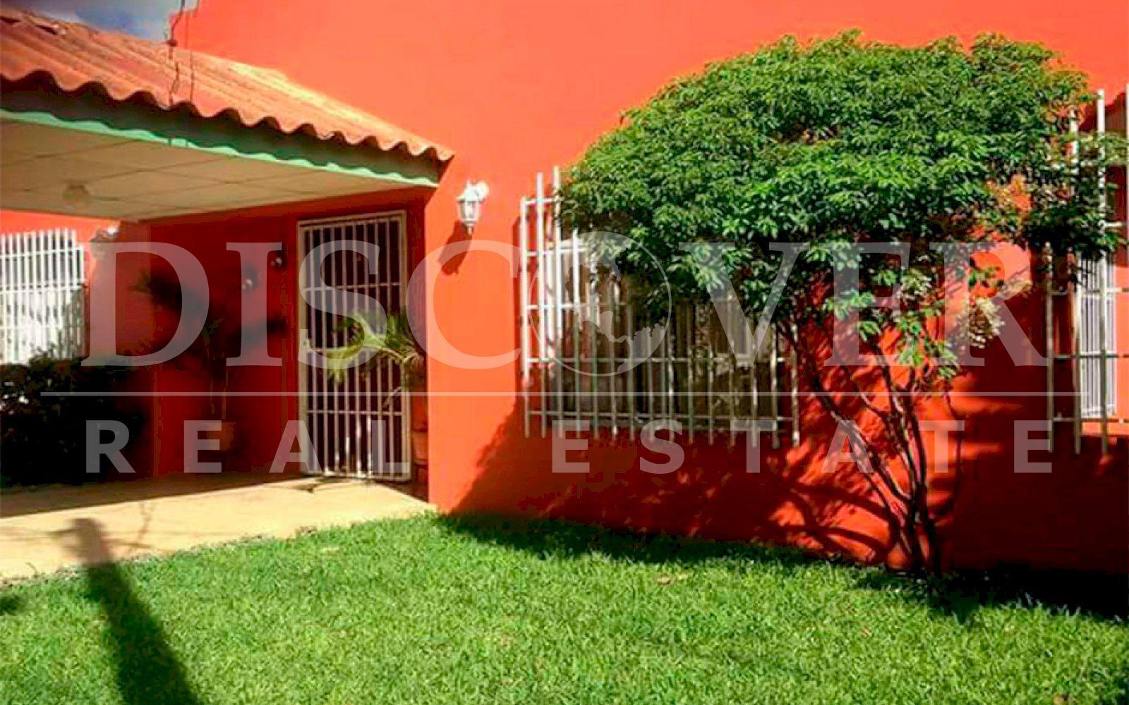 CASA EN VENTA EN CARRETERA A TICUANTEPE, RESIDENCIAL VISTA HERMOSA