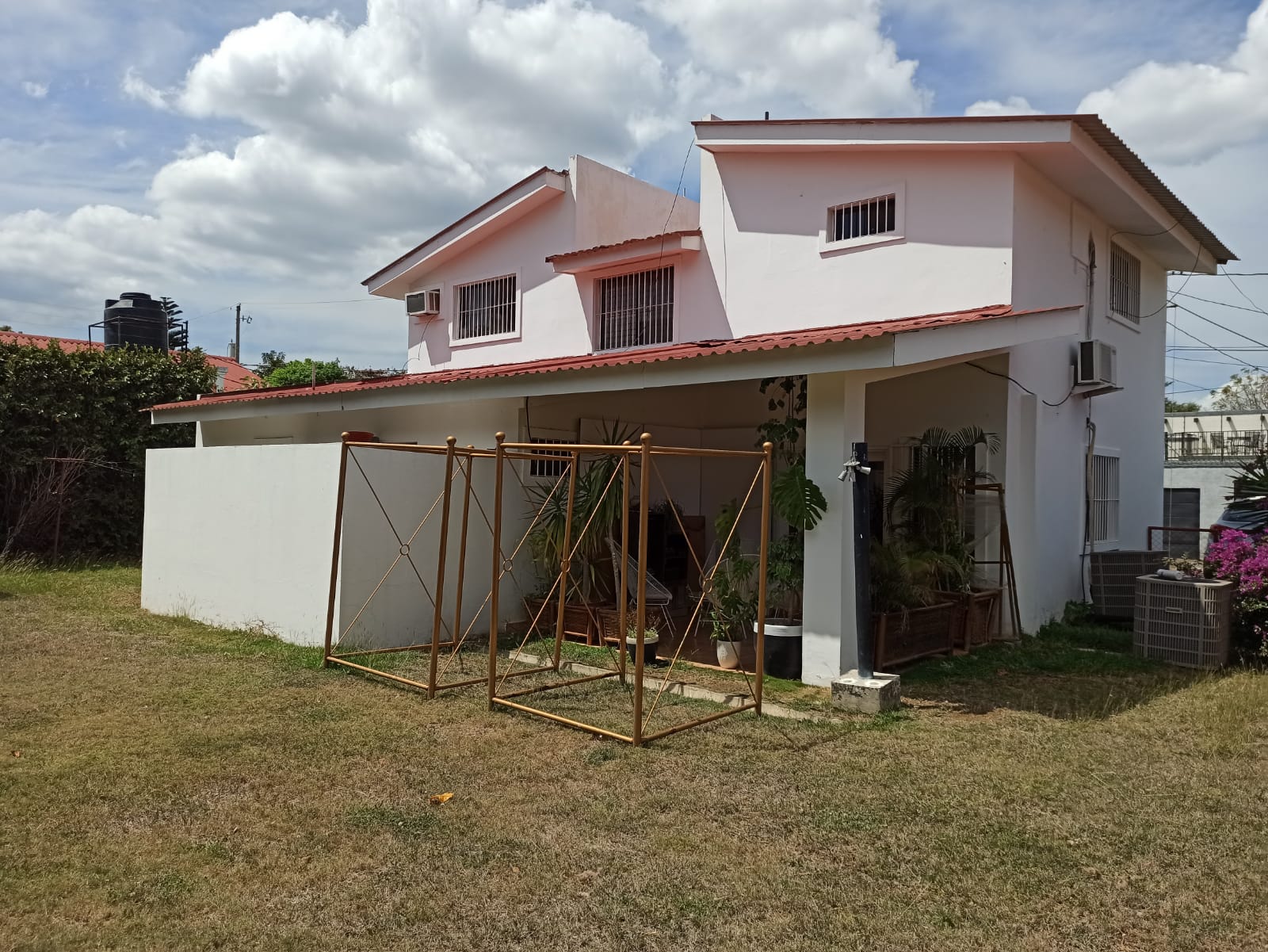 #Forsale||Venta amplia casa Carretera a Masaya