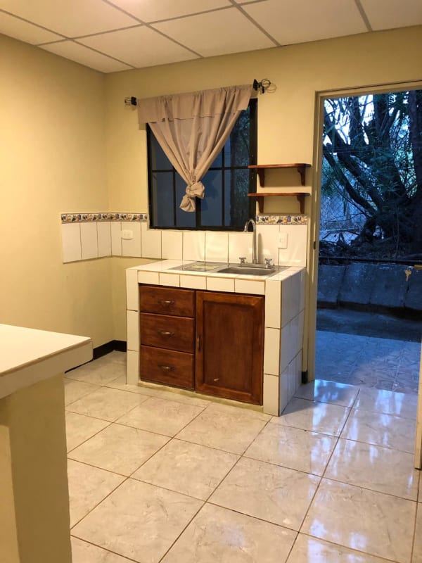 Rento Apartamento en Lomas de Monserrat