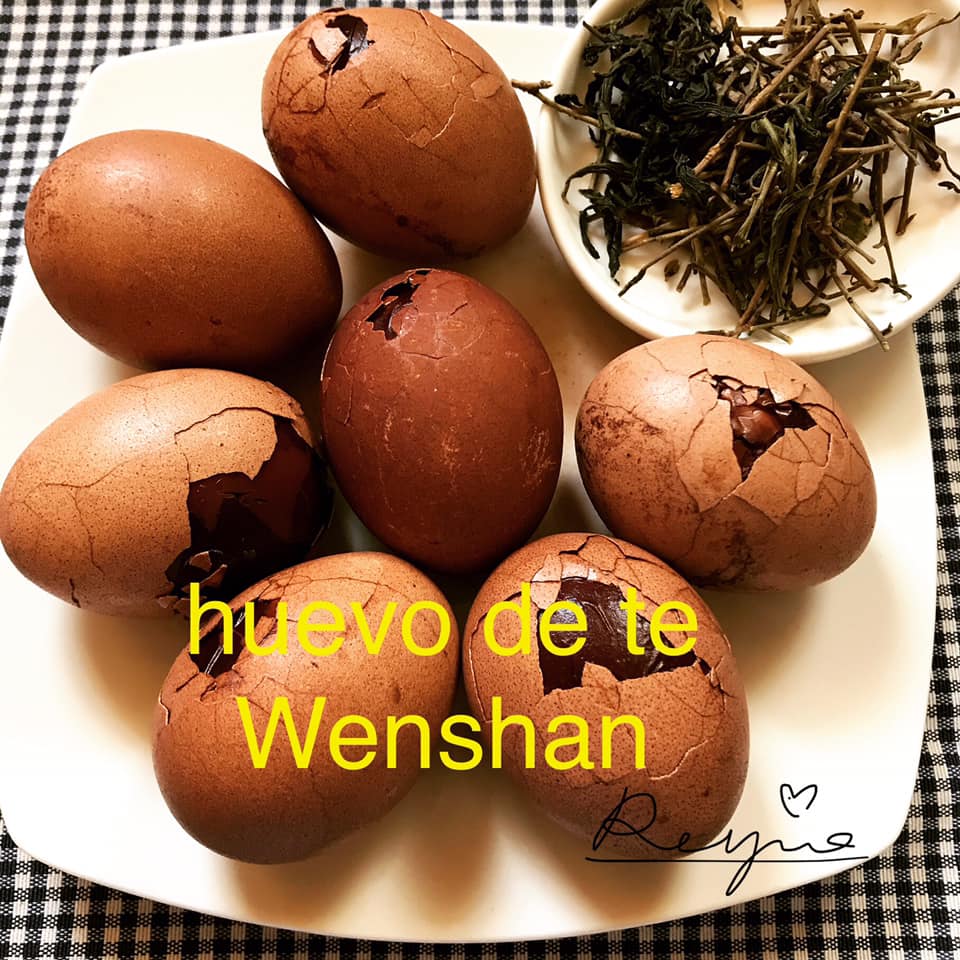 Huevos de Wenshan preparados por chef taiwanesa