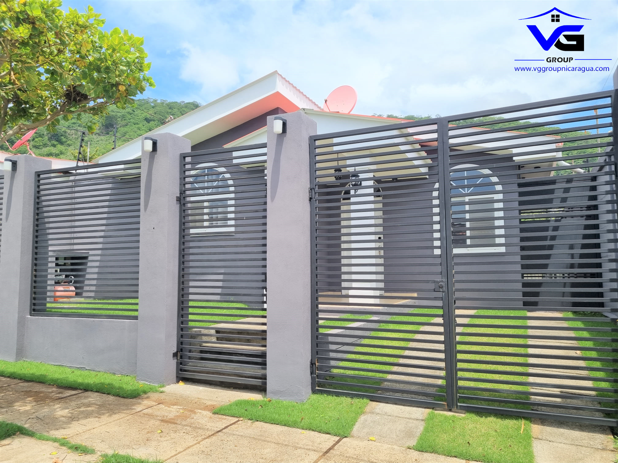 MODERNA CASA EN VENTA EN KM 13 CTRA MASAYA