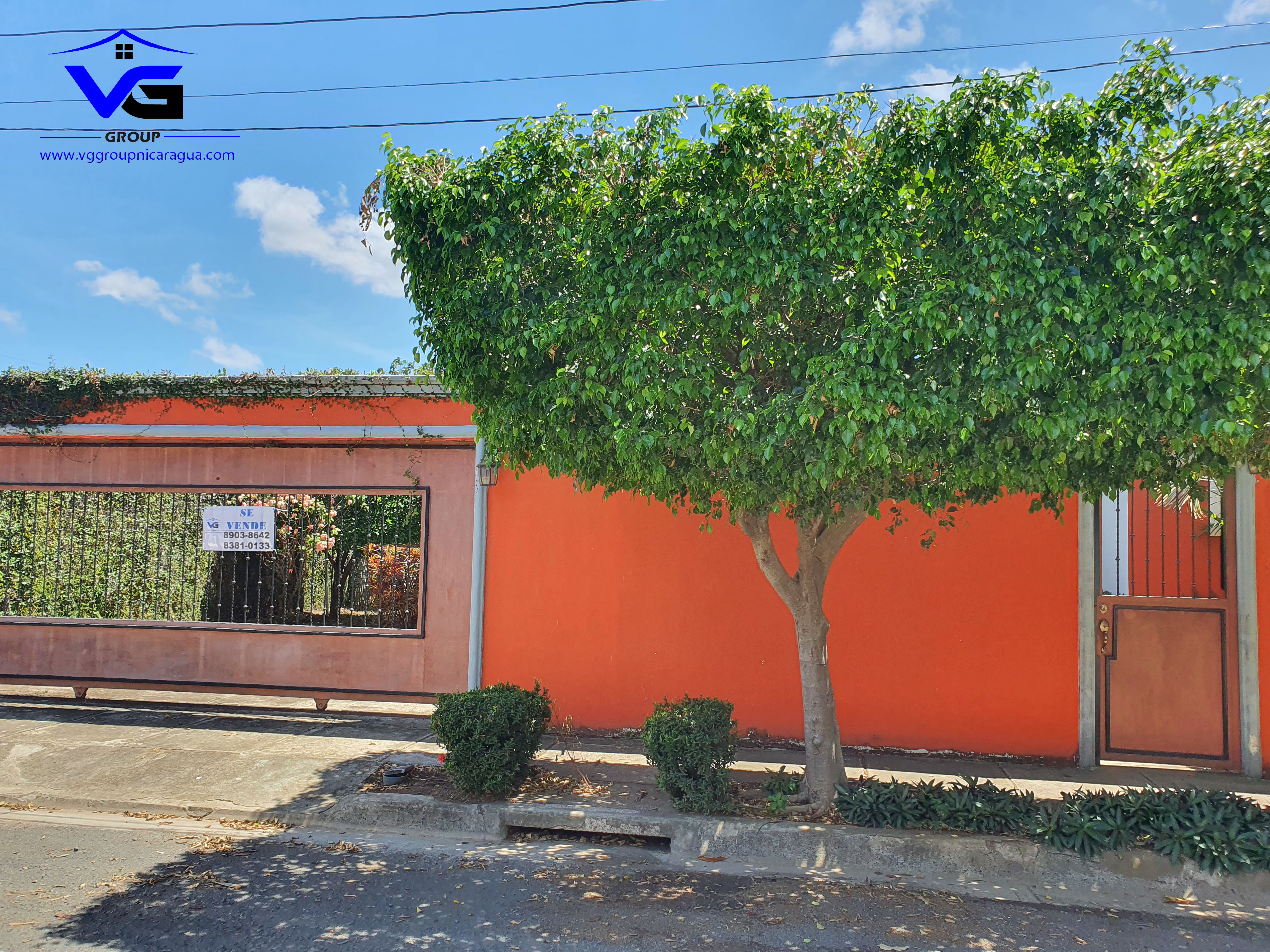 EN VENTA  CASA EN RESIDENCIAL CEDRO GALAN